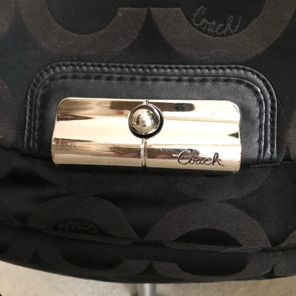 Coach purse - Authentic - Picture 4 of 12